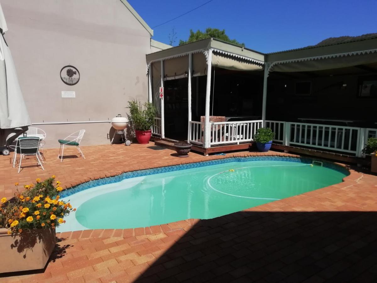 Housemartin Lodge & Self Catering De Rust 외부 사진