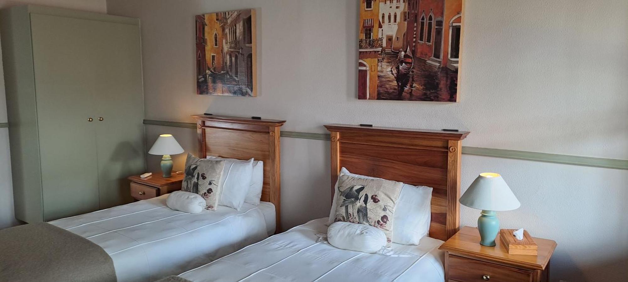Housemartin Lodge & Self Catering De Rust 외부 사진