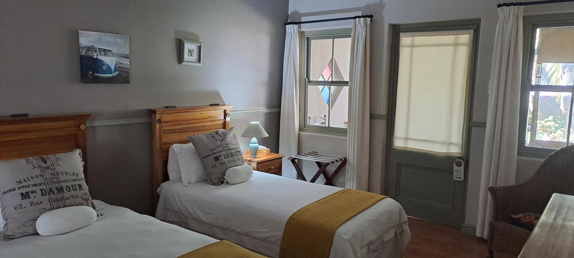 Housemartin Lodge & Self Catering De Rust 외부 사진