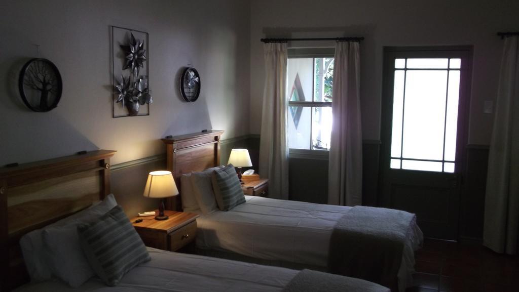 Housemartin Lodge & Self Catering De Rust 외부 사진