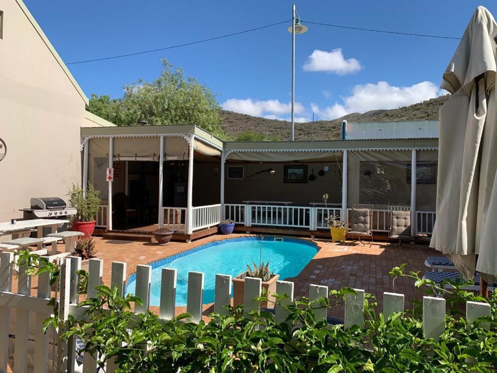 Housemartin Lodge & Self Catering De Rust 외부 사진